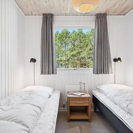 Semesterbostad Sigrun - 4km From The Sea By Interhome *